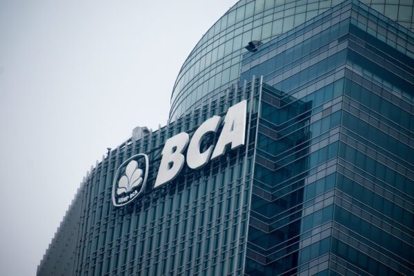 “Keunggulan Bisnis Bank Central Asia Tbk”